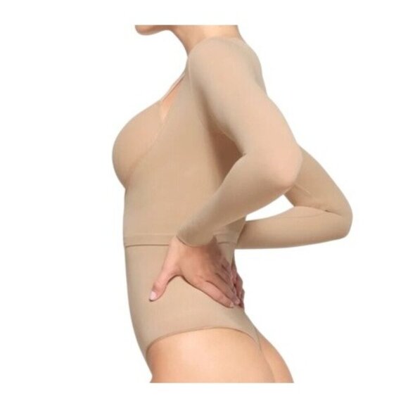 Skims XS Barely There Shapewear Arm Shaper Open Bust Clay NWT - Picture 7 of 7